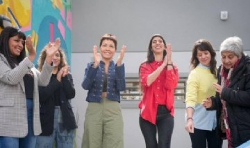Mayra Mendoza y Eva Mieri inauguraron una Casa de Abrigo para infancias construida con fondos municipales